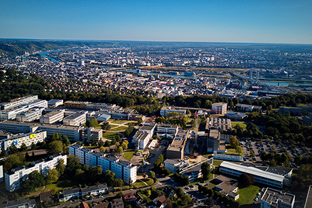 Vue drone du campus de Mont-Saint-Aignan